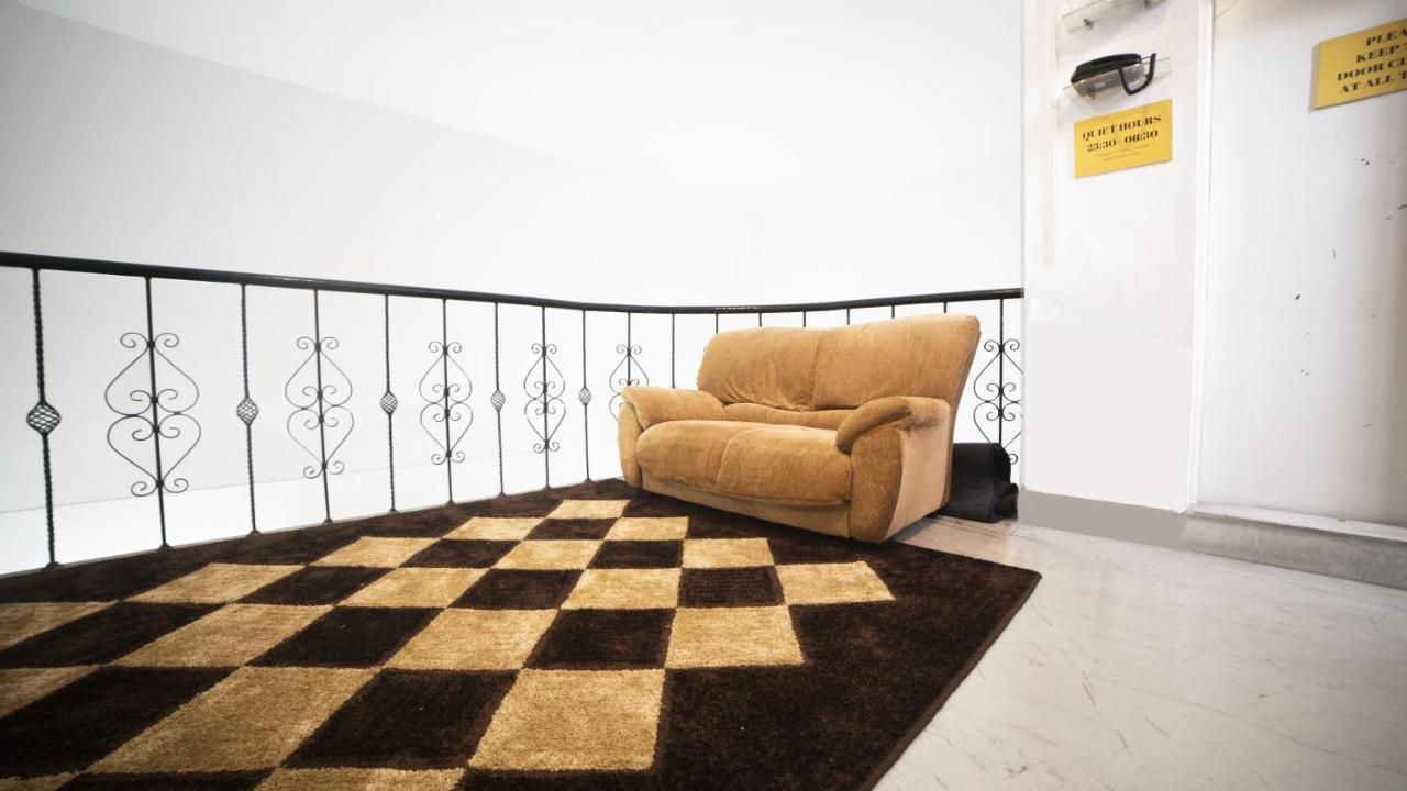 Hostel Lifespace- Twin Bungalow With Pods, Bunks, Private Rooms, Cowork & Cafe Pune Exteriör bild